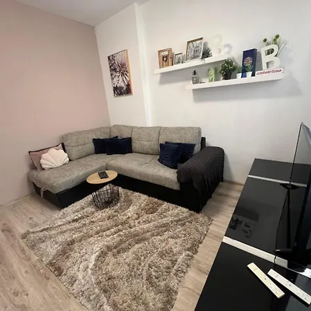 Black Sea Centre By Flat Manаger Daire