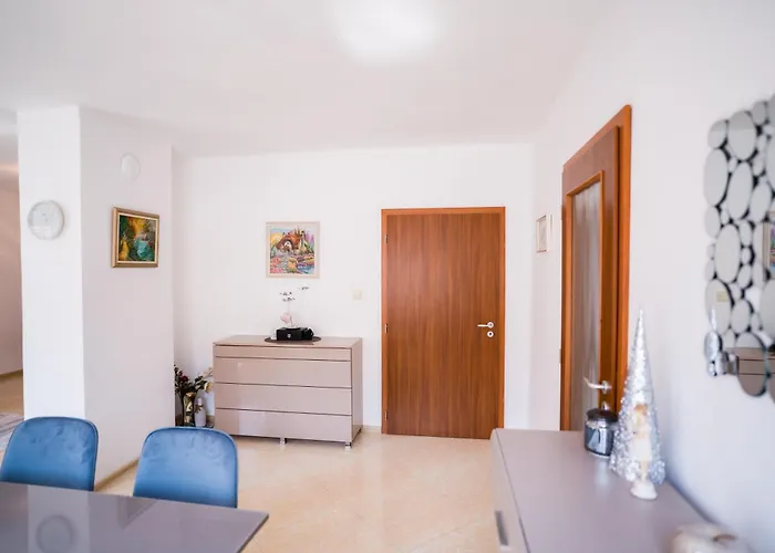 Black Sea Centre By Flat Manаger 瓦爾納