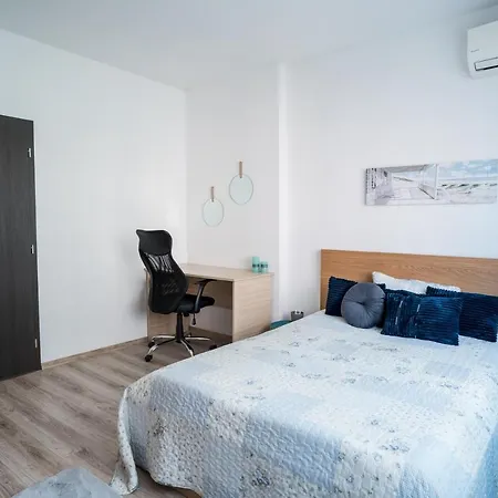 Апартаменти Black Sea Centre By Flat Manаger