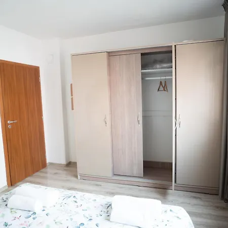 Black Sea Centre By Flat Manаger