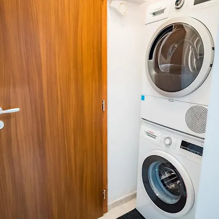 Black Sea Centre By Flat Manаger Апартаменти Варна