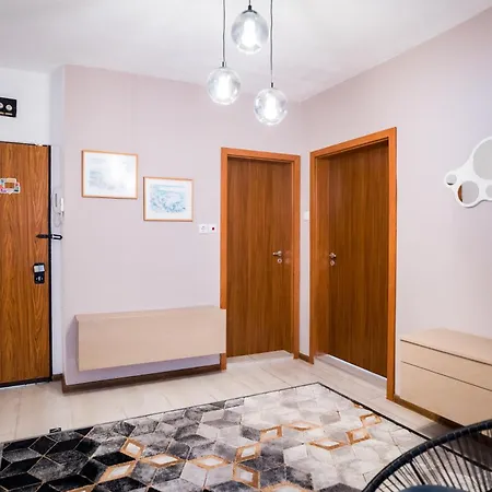Black Sea Centre Apartment *